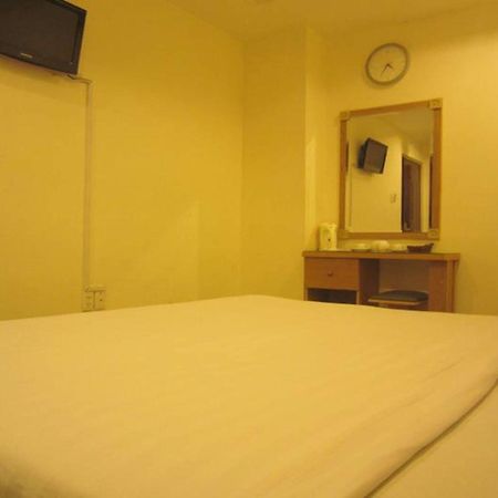 Song Anh Hotel 1 Hô Chi Minh-Ville Extérieur photo