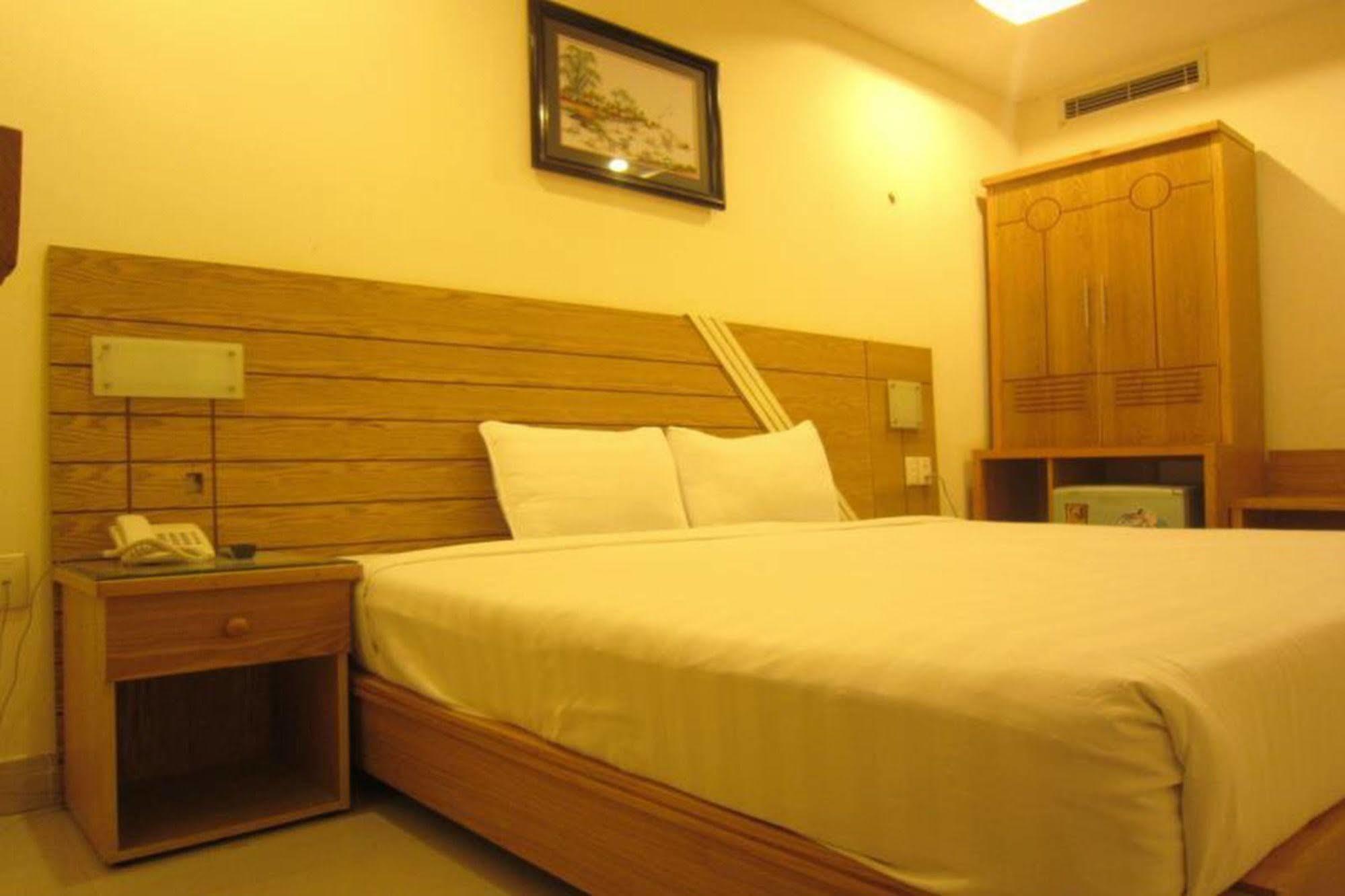 Song Anh Hotel 1 Hô Chi Minh-Ville Extérieur photo