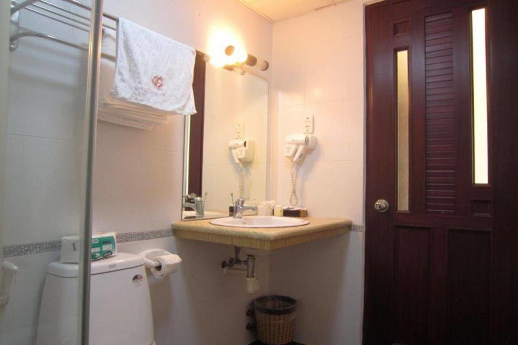 Song Anh Hotel 1 Hô Chi Minh-Ville Extérieur photo